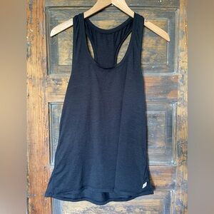 Vuori women’s tank